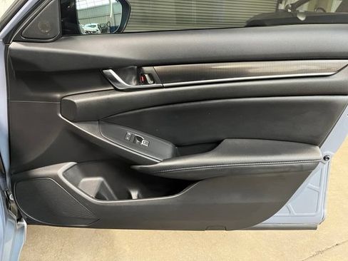 Used 2022 Honda Accord Sport Special Edition image 10