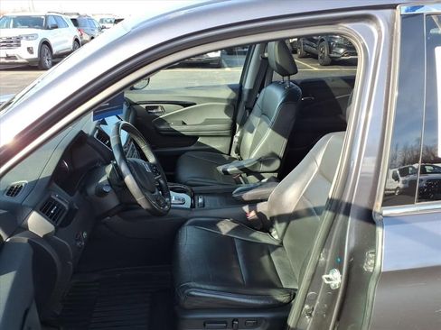 Used 2019 Honda Pilot Touring image 26