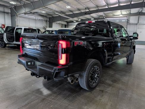 Used 2025 Ford F350 Platinum AWD/4WD image 3