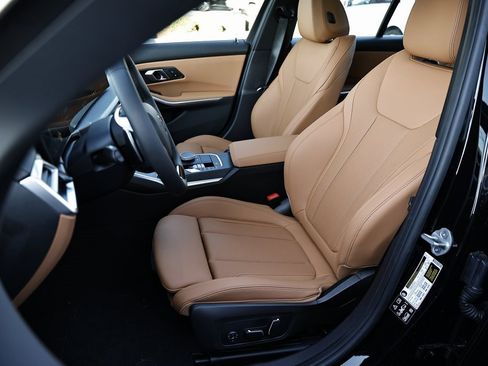 New 2025 BMW 330i xDrive Sedan w/ Convenience Package image 18