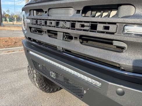 Used 2021 Ford Bronco Big Bend image 11