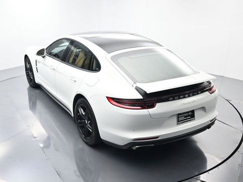 Used 2018 Porsche Panamera 4 image 37
