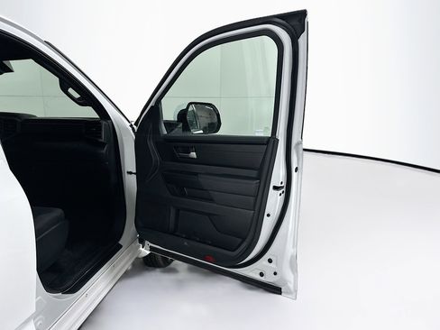 Used 2025 Toyota Tundra SR5 w/ SR5 Convenience Package image 33