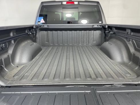 New 2026 RAM 1500 Big Horn AWD/4WD image 13