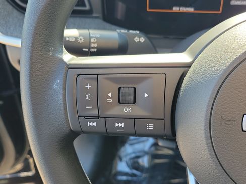 New 2026 Nissan Kicks S image 24