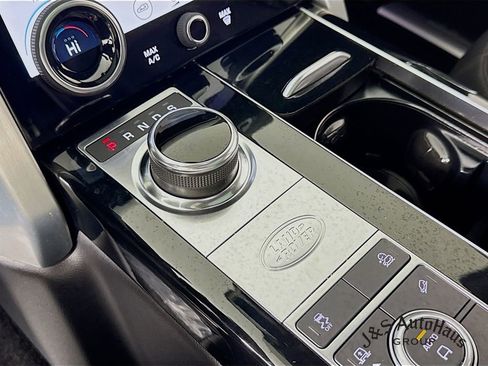 Used 2021 Land Rover Range Rover Westminster Edition image 21