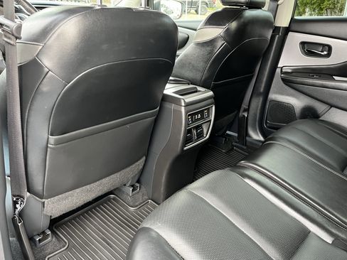 Used 2019 Nissan Murano SL w/ Cargo Package image 15