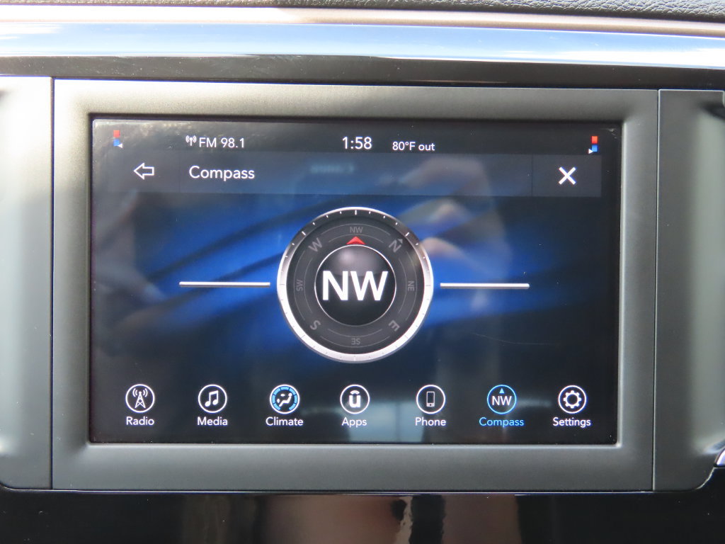 Used 2018 Chrysler Pacifica L FWD image 44