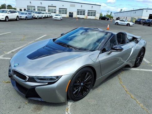Used 2019 BMW i8 Roadster AWD/4WD image 3