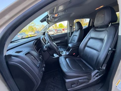 Used 2022 Chevrolet Colorado ZR2 AWD/4WD image 5