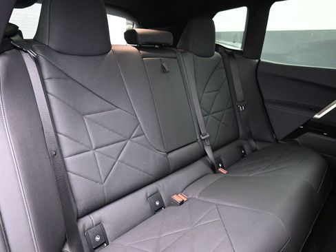 Used 2023 BMW iX xDrive50 w/ Sport Package image 25