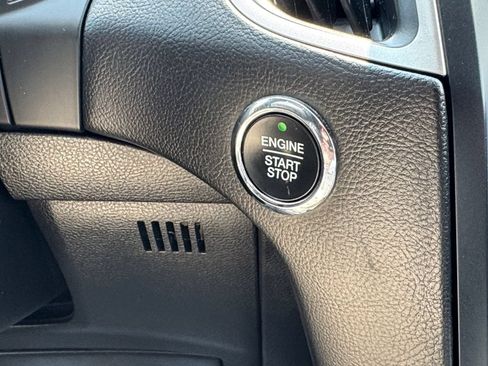Used 2022 Ford Edge SEL AWD/4WD image 34