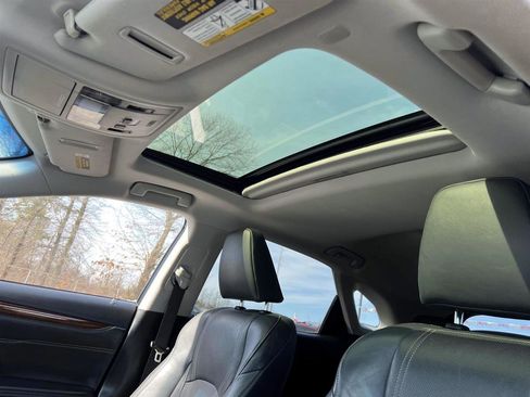 Used 2019 Lexus RX 350 AWD w/ Navigation Package image 17