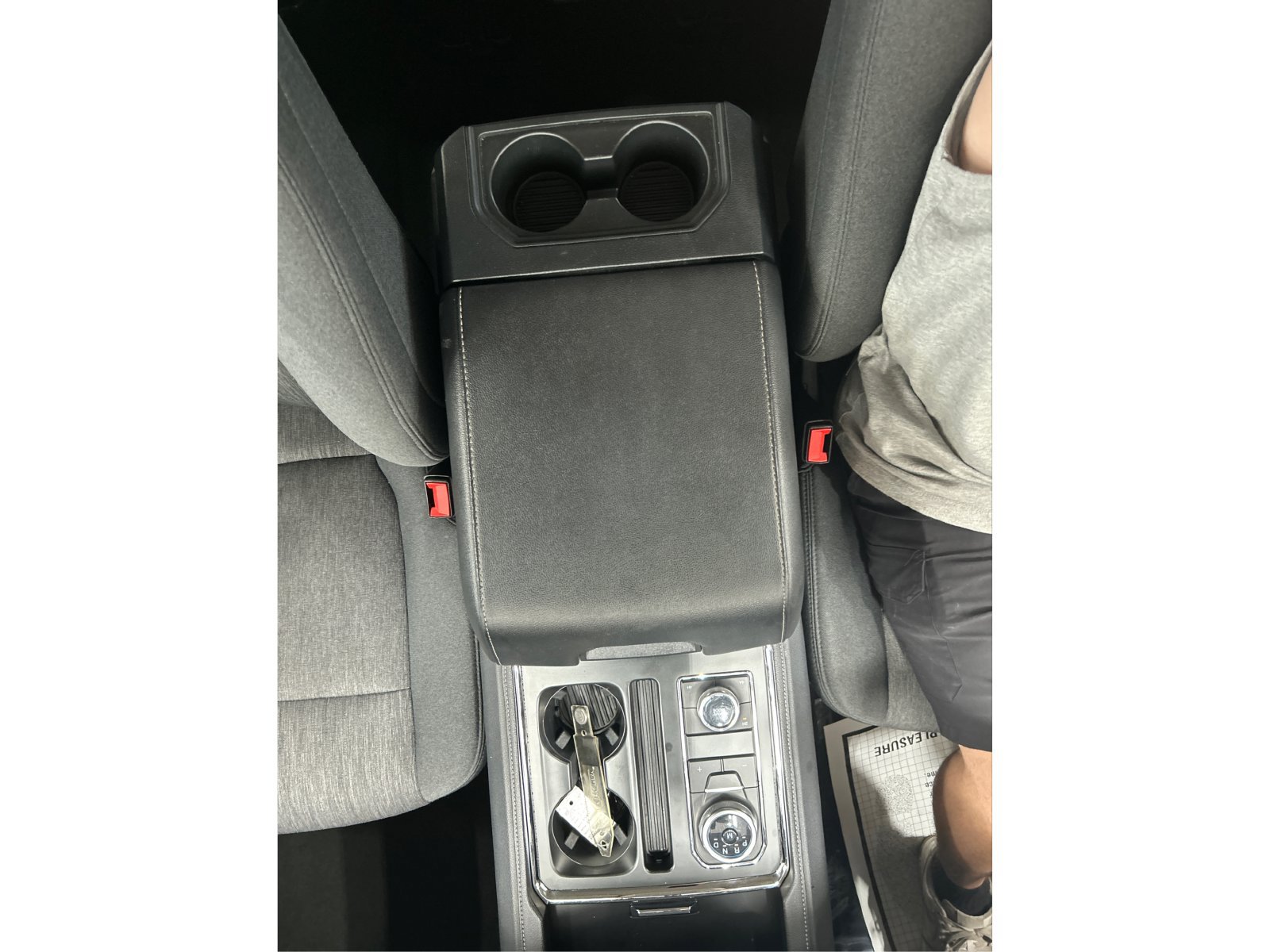 Used 2024 Ford Expedition XLT AWD/4WD image 13