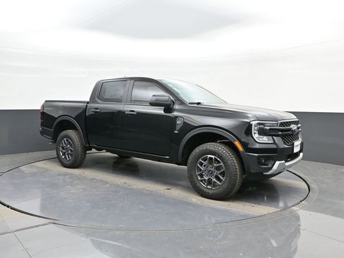 New 2025 Ford Ranger XLT w/ Equipment Group 301A High image 17