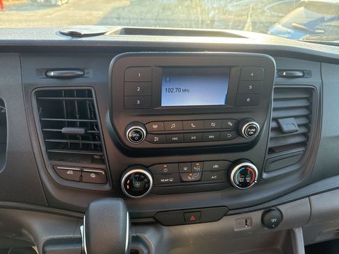 Used 2024 Ford Transit 250 Low Roof w/ Exterior Upgrade Package image 10