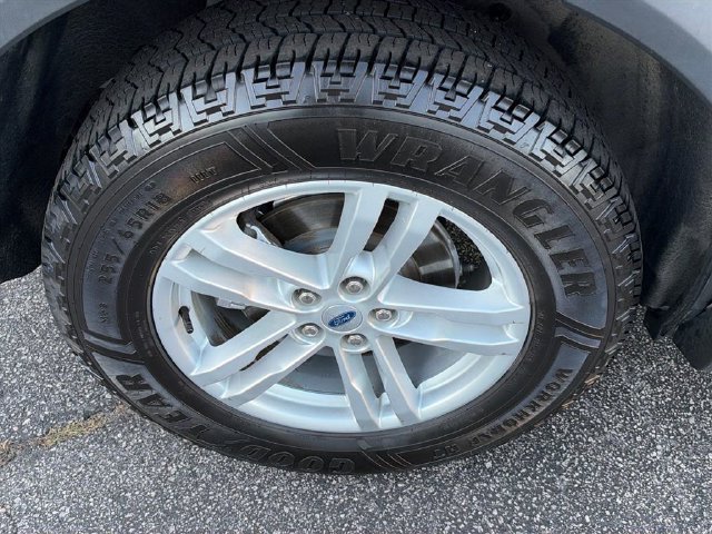 Used 2022 Ford Explorer 4WD image 34