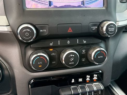 Used 2021 RAM 1500 Big Horn AWD/4WD image 17