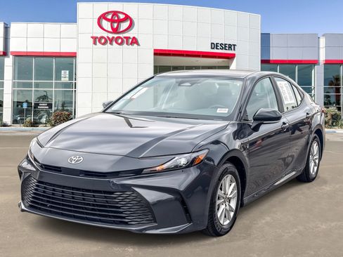 Certified 2025 Toyota Camry LE image 3