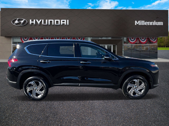 Certified 2023 Hyundai Santa Fe SEL AWD/4WD image 4