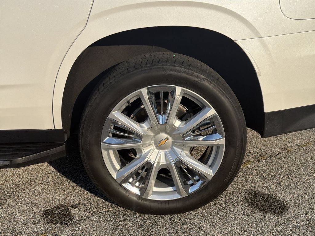 Used 2023 Chevrolet Tahoe High Country AWD/4WD image 34