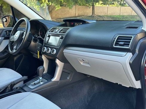 Used 2016 Subaru Forester 2.5i w/ Alloy Wheel Package image 20