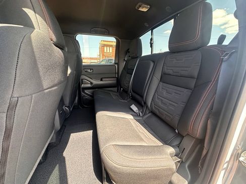 Certified 2025 Nissan Frontier Pro-X RWD image 13