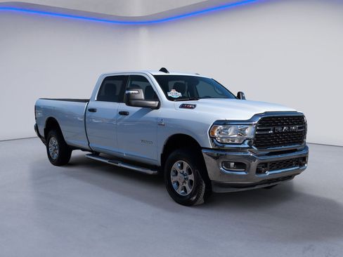 Used 2024 RAM 2500 Big Horn image 9
