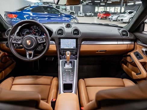 Used 2024 Porsche 718 Cayman GTS RWD image 8