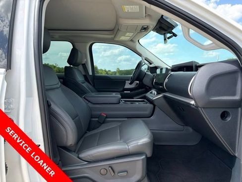New 2026 Ford Expedition Active AWD/4WD image 9