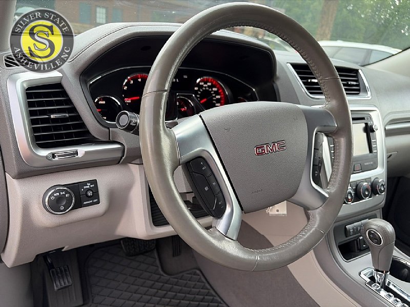 Used 2016 GMC Acadia SLE FWD image 23