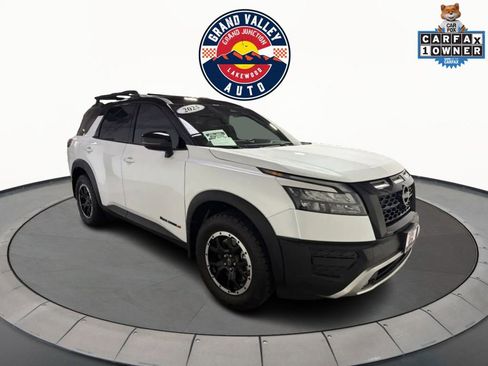 Used 2025 Nissan Pathfinder Rock Creek image 1