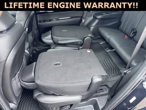 Used 2024 Hyundai Palisade Calligraphy image 21