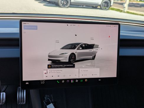 Used 2025 Tesla Model 3 Performance AWD/4WD image 26
