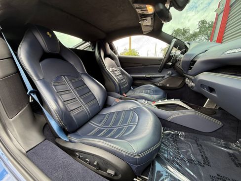 Used 2017 Ferrari 488 GTB RWD image 23