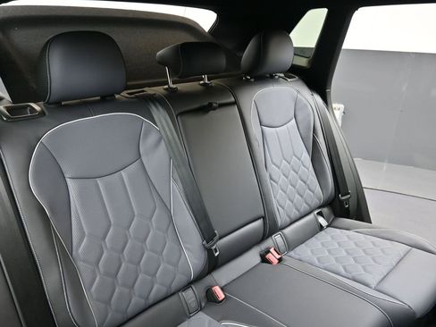 New 2026 Volkswagen Tiguan SEL R-Line image 16