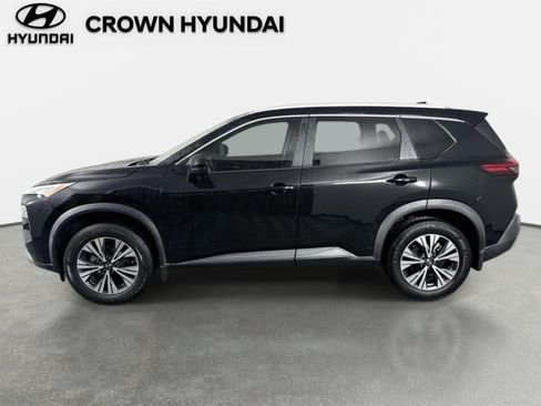 Used 2023 Nissan Rogue SV w/ SV Premium Package FWD image 9