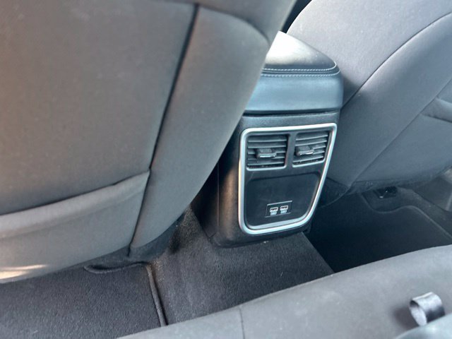 Used 2023 Dodge Charger SXT RWD image 38