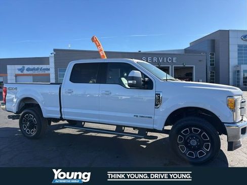 Used 2017 Ford F350 Lariat AWD/4WD image 8