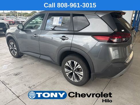 Used 2023 Nissan Rogue SV w/ SV Premium B Package FWD image 3