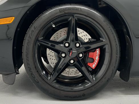 Used 2013 Chevrolet Corvette Convertible RWD image 16