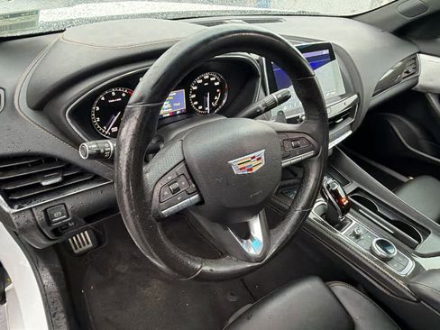 Used 2021 Cadillac CT5 Sport image 10