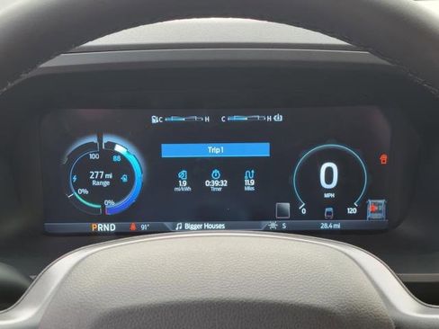 New 2025 Ford F150 Lightning Lariat w/ Max Trailer Tow Package image 28