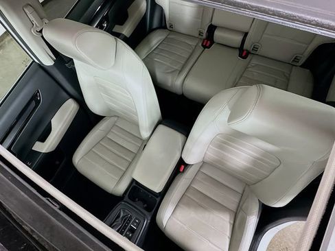 Certified 2024 Honda CR-V EX-L image 9