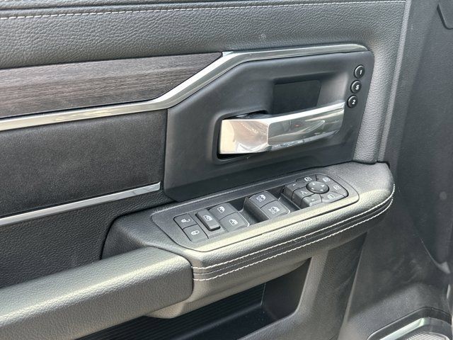 New 2026 RAM 3500 Laramie AWD/4WD image 12