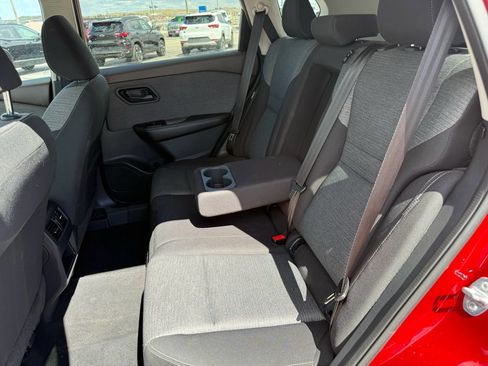 Used 2021 Nissan Rogue S AWD/4WD image 18