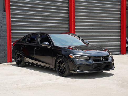 Used 2022 Honda Civic Sport image 6