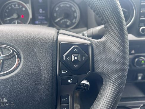 Used 2023 Toyota Tacoma TRD Off-Road AWD/4WD image 22