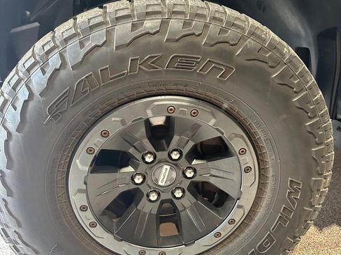 Used 2018 Ford F150 Raptor w/ Equipment Group 802A Luxury AWD/4WD image 11