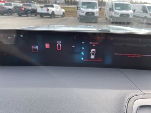 New 2026 Ford Expedition Tremor image 39